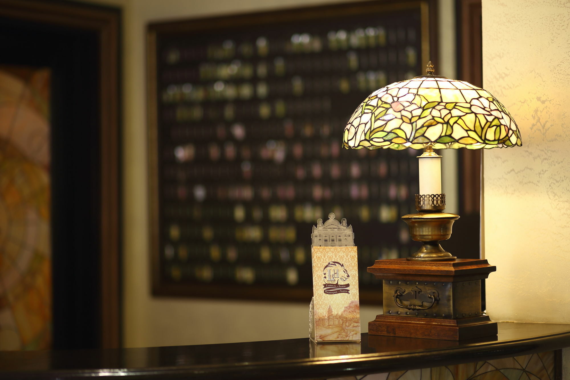 Hotel Lviv Bagian luar foto